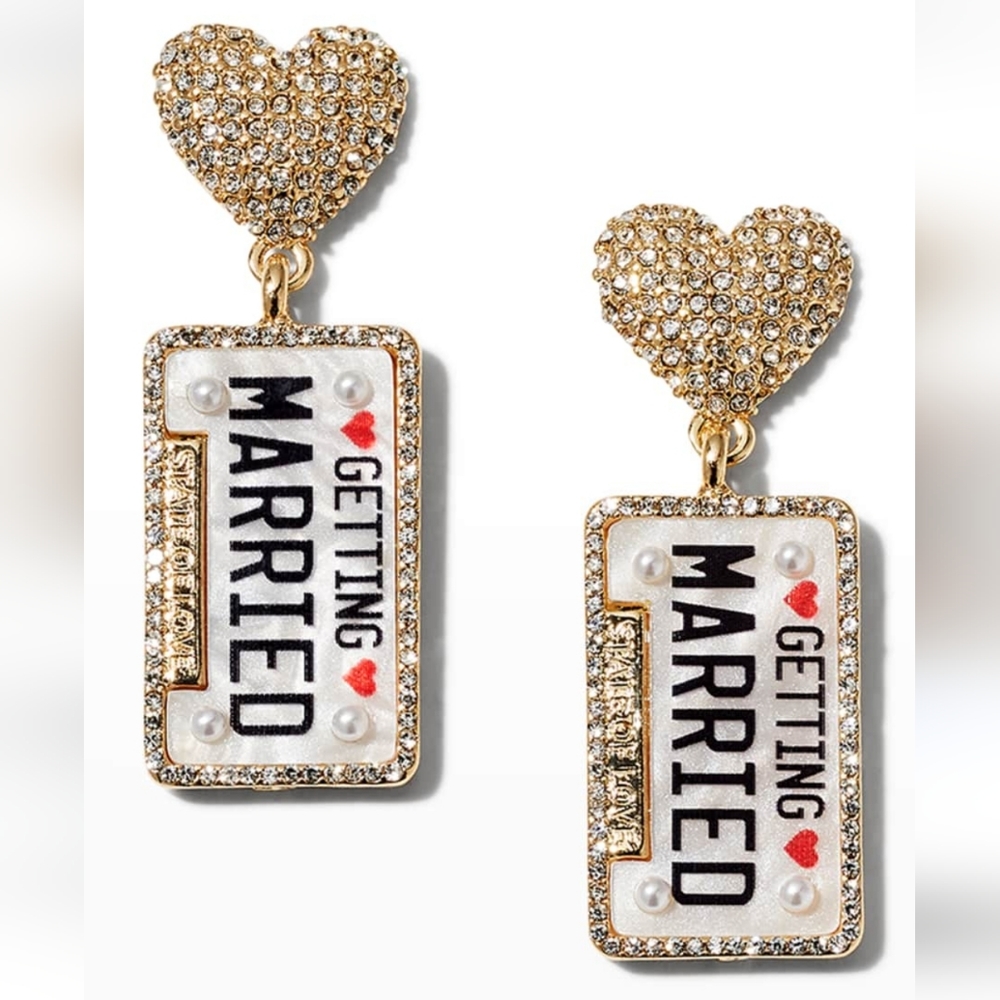 NWT Baublebar Getting Married Earings